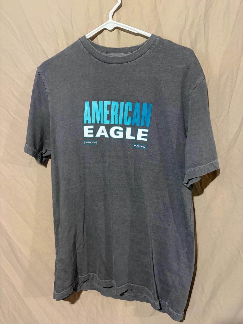 American Eagle T-shirt